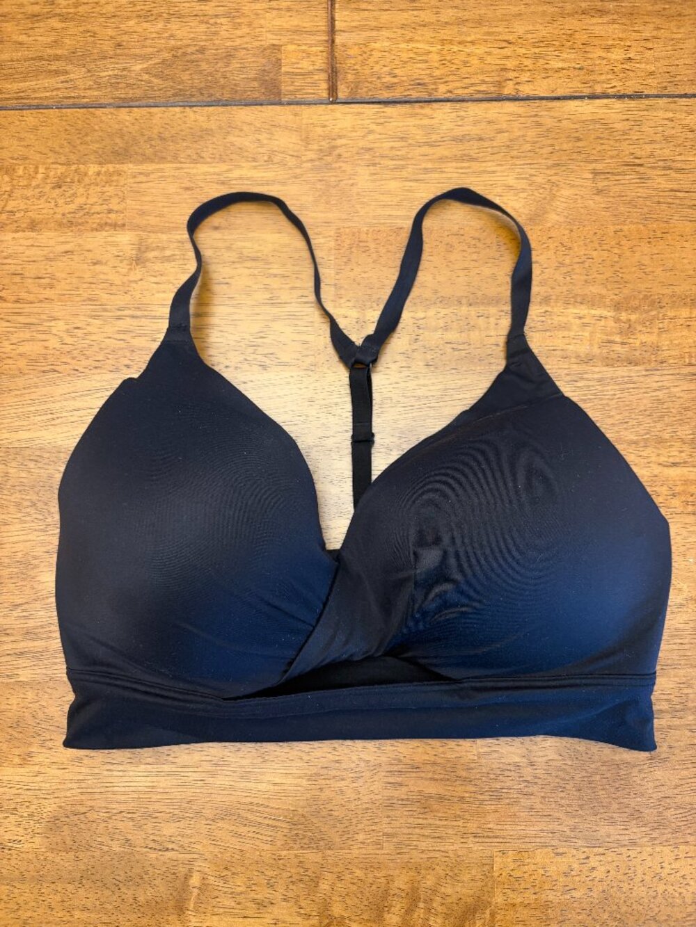 Victoria's Secret Uplift No Wire Bra Sz 34DD Black Push Up Wireless Comfy